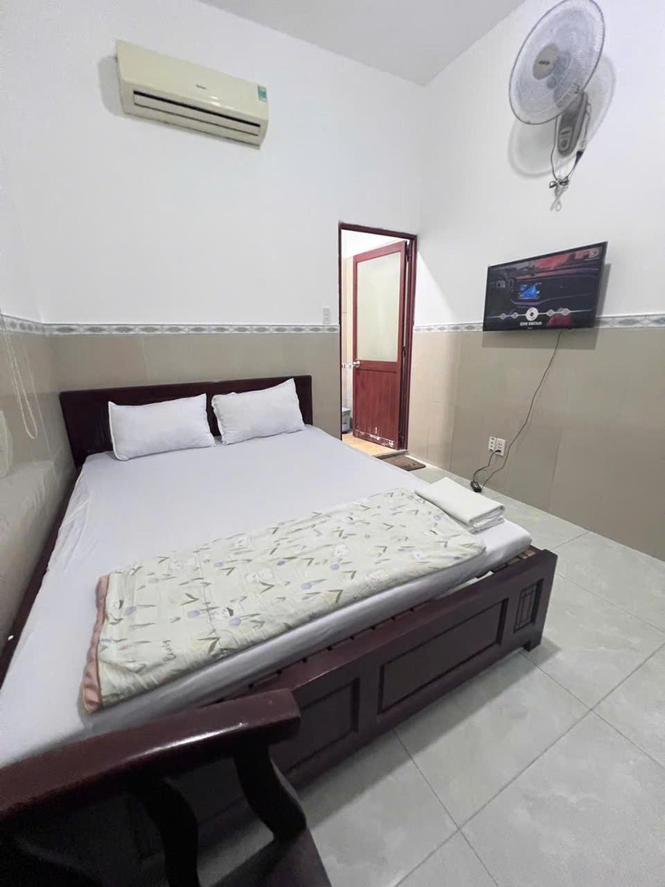 Aparthotel Khach San Doan Gia Ciudad Ho Chi Minh  Exterior foto